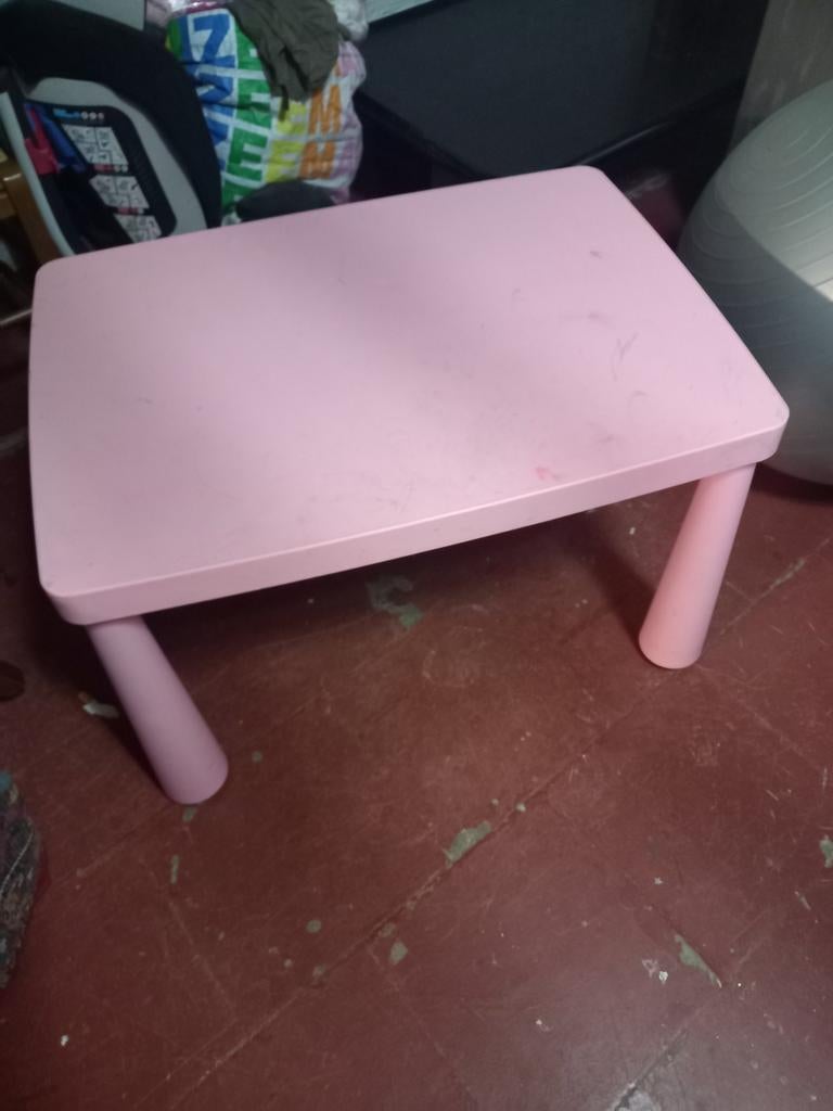 table enfant ikea