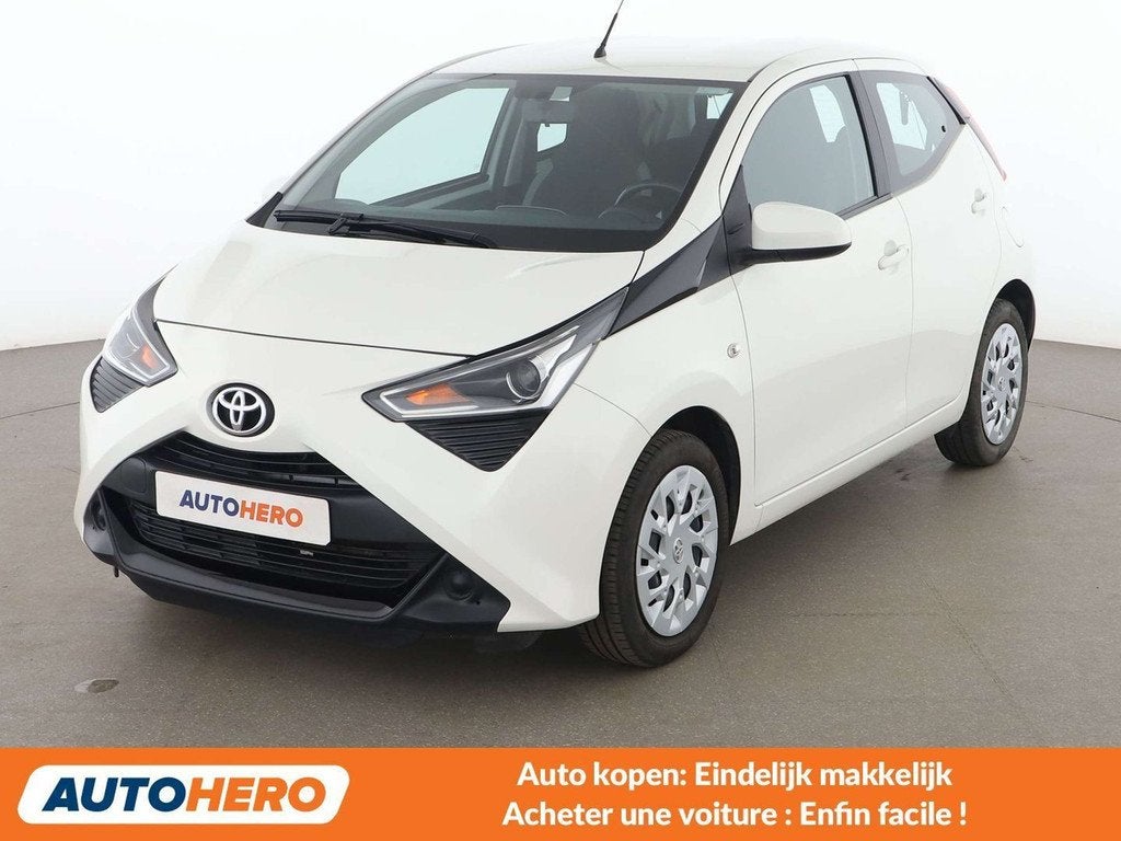 Toyota Aygo 1.0 VVT-i X- Style (automatique), Autos, Toyota, Electronic Stability Program (ESP), 118 g/km, Achat, 998 cm³