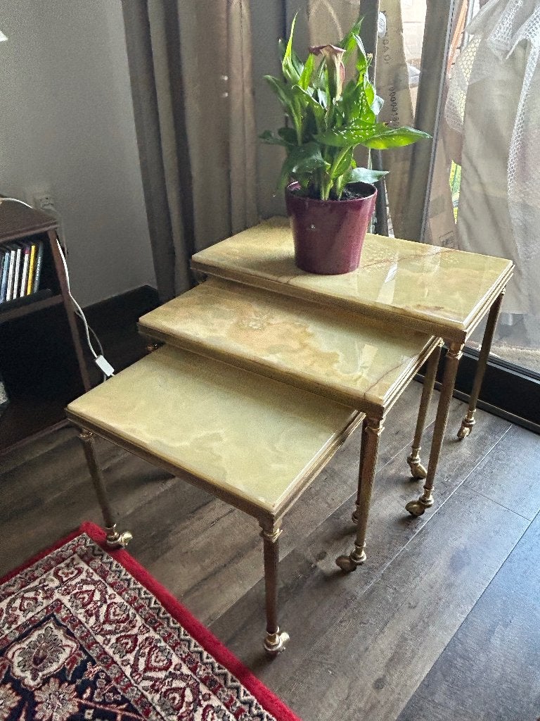 Bijzet tafels marmer blad, Enlèvement