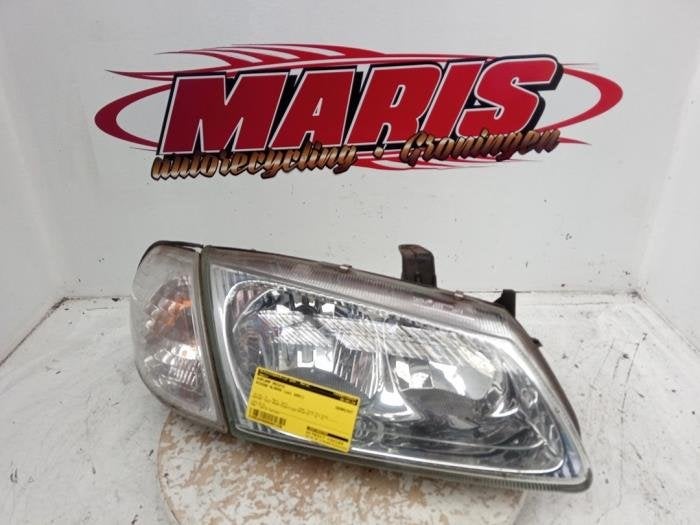Koplamp rechts van een Nissan Almera, Auto-onderdelen, Gebruikt, -, -, -