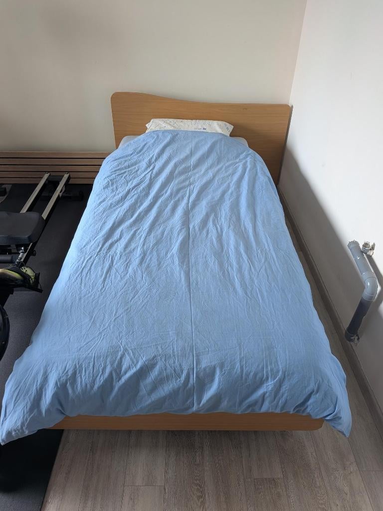 Parure de lit 90x190 — complète avec matelas et literie, 90 cm, Brun, Enlèvement, Utilisé