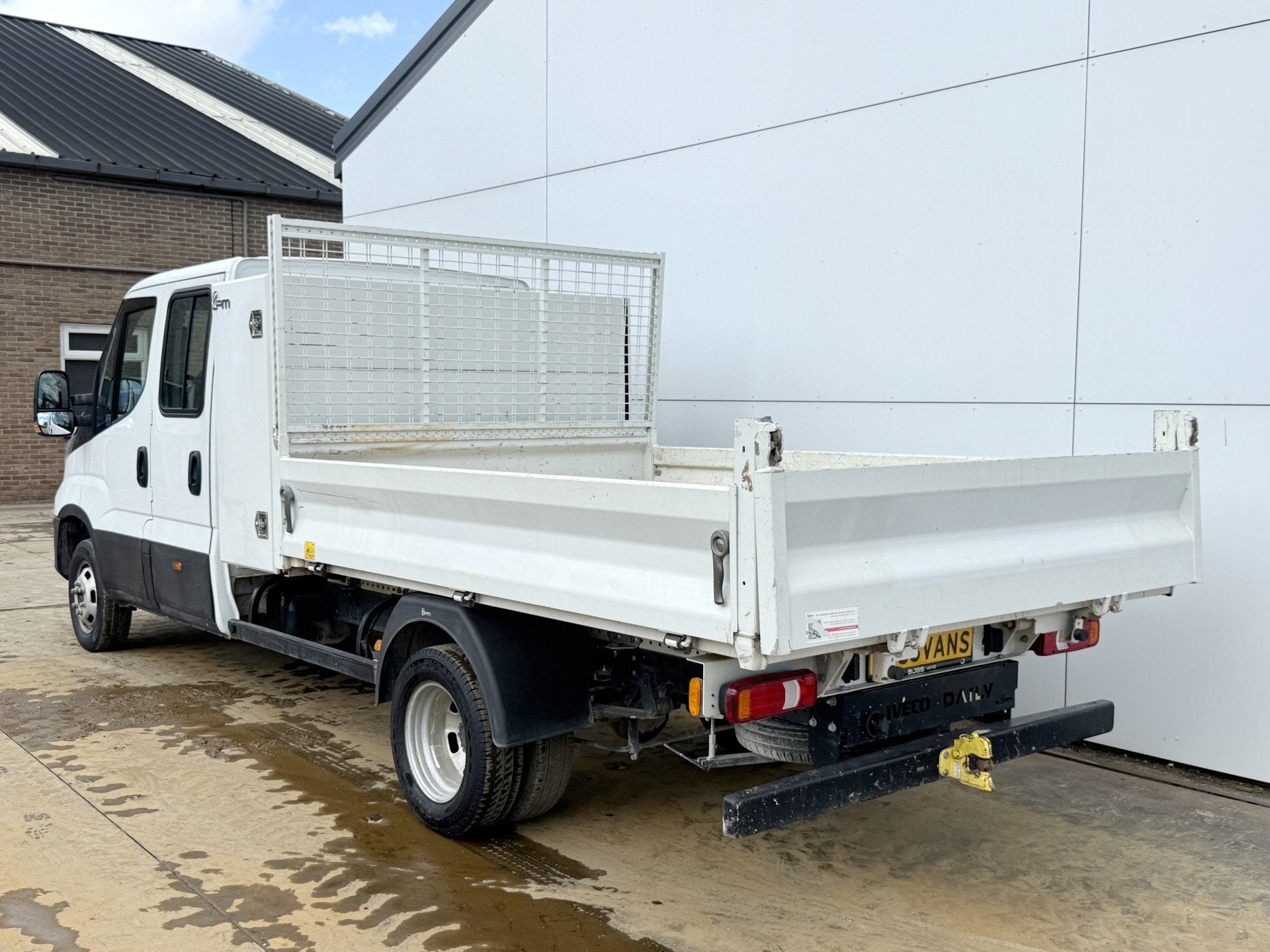 Iveco Daily 35C16 3.0 Dubbele Cabine Kipper Dubbellucht 3,5t, Auto's, Bestelwagens en Lichte vracht, 4 deurs, Achterwielaandrijving