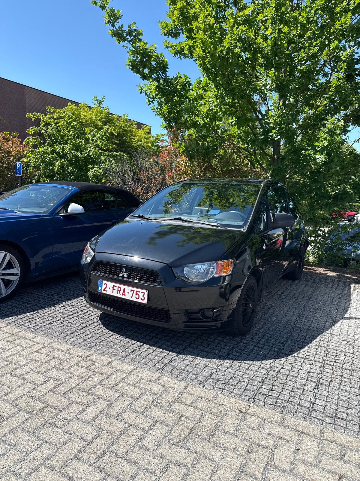 Mistubishi colt 1.1, Voorwielaandrijving, Stof, Zwart, Particulier
