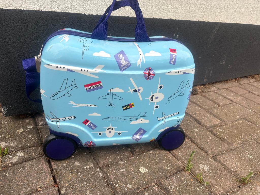 Reiskoffer kind, Handtassen en Accessoires, Koffers, Gebruikt, Hard kunststof, 45 tot 55 cm, Minder dan 50 cm