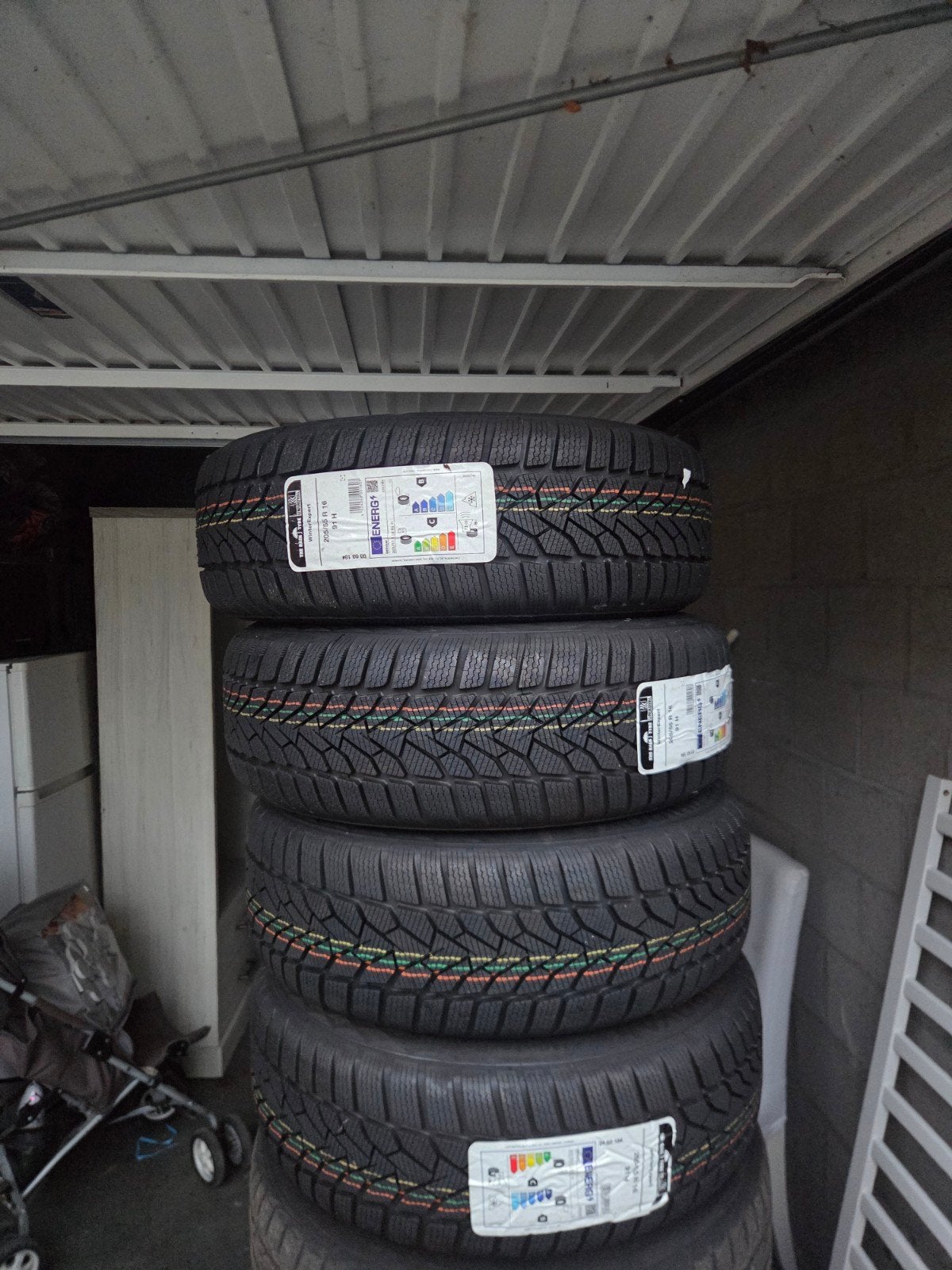 Nieuwe RC Design 16" velgen + Uniroyal WinterExpert 205/55 R, Autos : Pièces & Accessoires, Pneus & Jantes, Neuf, Pneus et Jantes