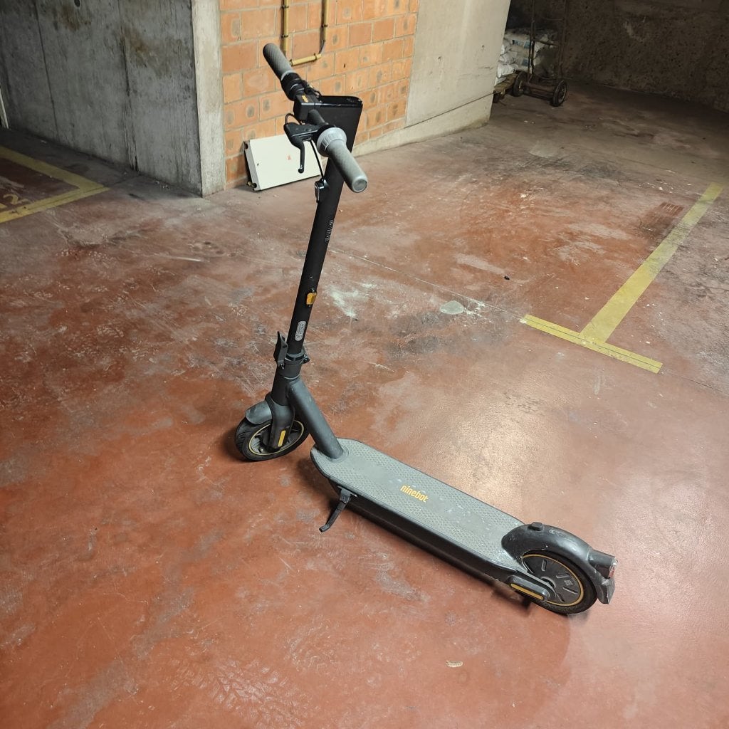 G30 II MAX-scooter, Fietsen en Brommers, Ophalen, Zo goed als nieuw, Elektrische step (E-scooter), Segway Ninebot