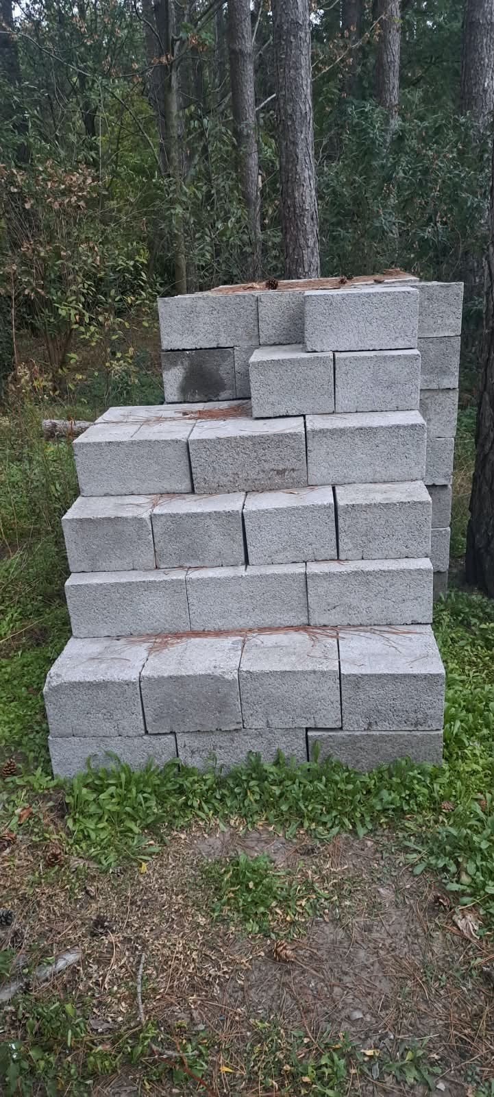 245 NIEUWE betonblokken 40x29x19 cm, Ophalen, Nieuw, Beton