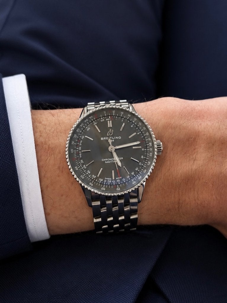 Kit complet Breitling Navitimer 36 2022, Bijoux, Sacs & Beauté, Montre-bracelet, Enlèvement ou Envoi, Breitling, Acier