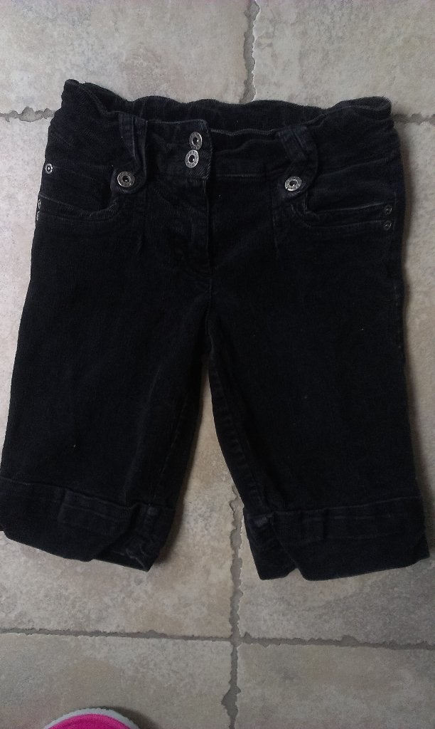 Mooie zwarte velvet short mt 140, Kinderen en Baby's, Kinderkleding | Maat 140, Broek, Meisje, JBC, Ophalen of Verzenden