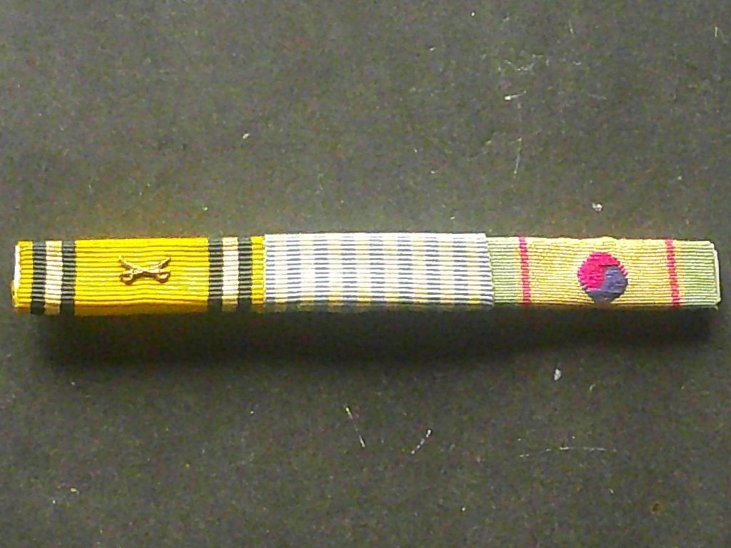 Barrettes du bataillon belge en Corée à acquérir séparément, Collections, Objets militaires | Seconde Guerre mondiale, Armée de terre