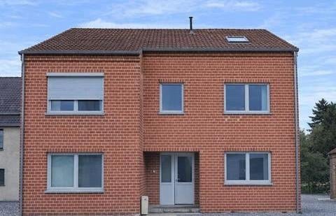 Instapklare gelijkvloers appartement te koop – met tuin, Immo