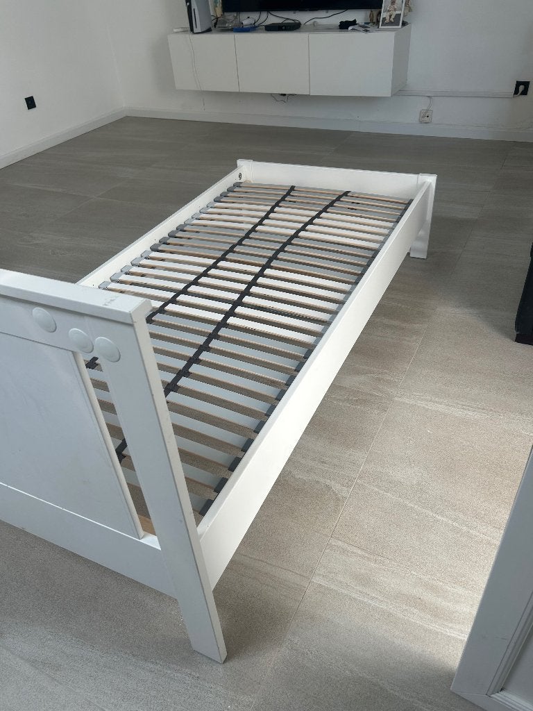 Bed 1 persoon ikea, Huis en Inrichting, Slaapkamer | Bedden, Ophalen, 90 cm, Eenpersoons, Zo goed als nieuw