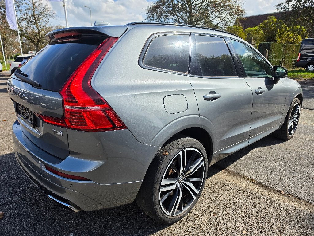 Volvo XC60 2.0i, 2019, 121.418km, Automaat, 12m garantie, Autos, Argent ou Gris, Euro 6, Entreprise, Carnet d'entretien
