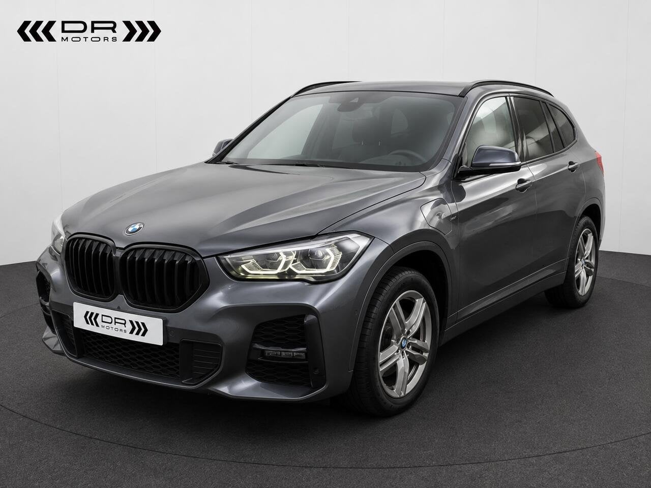 BMW X1 25E X Drive - M SPORT - VERW ZETELS EN STUUR - ADAPT, Autos, BMW, Argent ou Gris, https://public.car-pass.be/vhr/f3e1f6c4-5124-45f6-8d2e-49d9a3606985