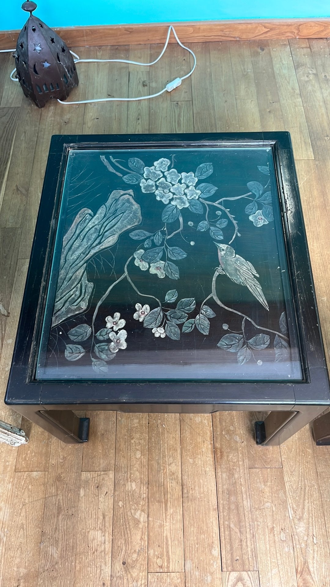 Salontafel in Chinese stijl, Ophalen