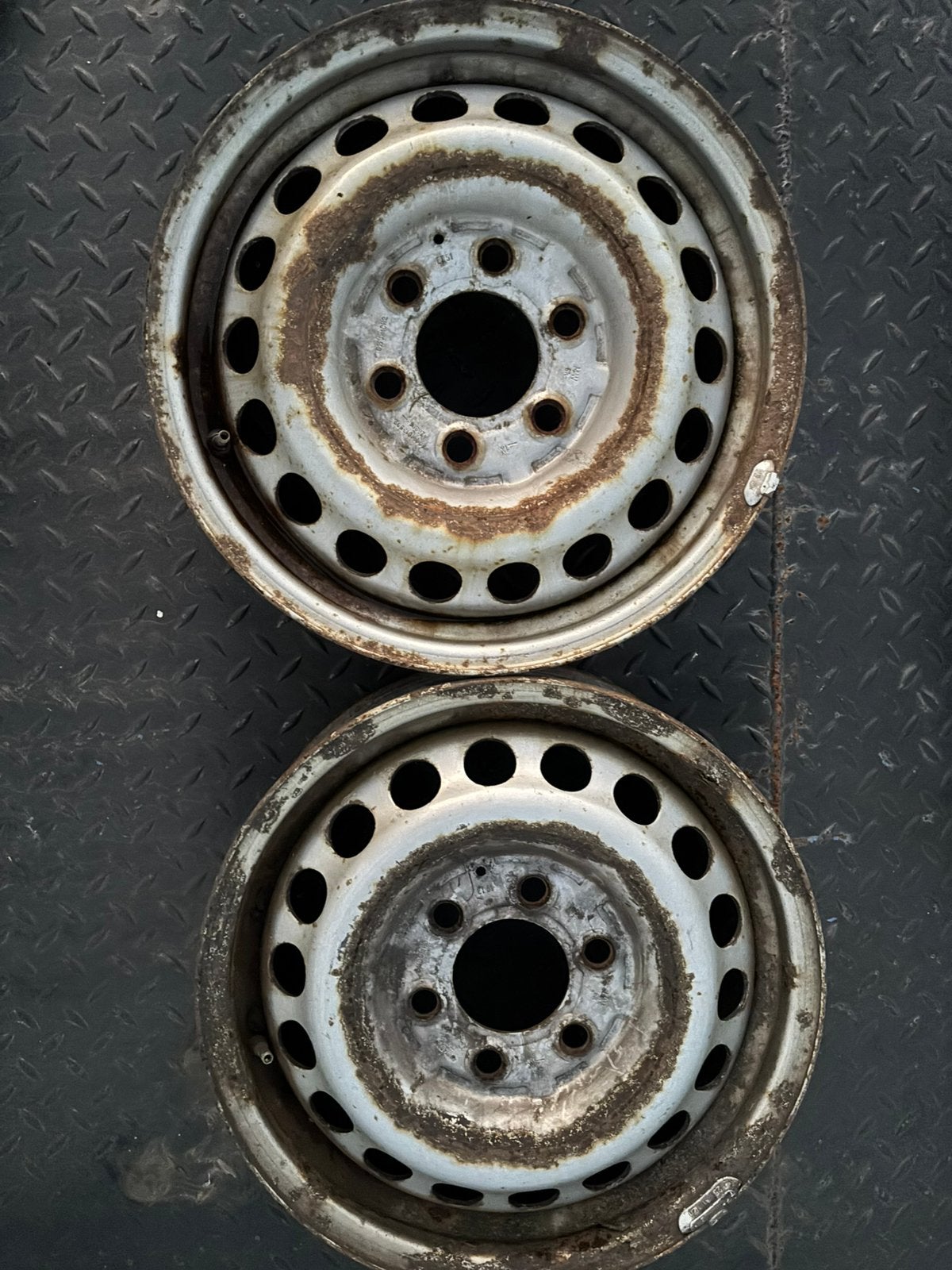4 jantes mercedes sprinter w906, Enlèvement