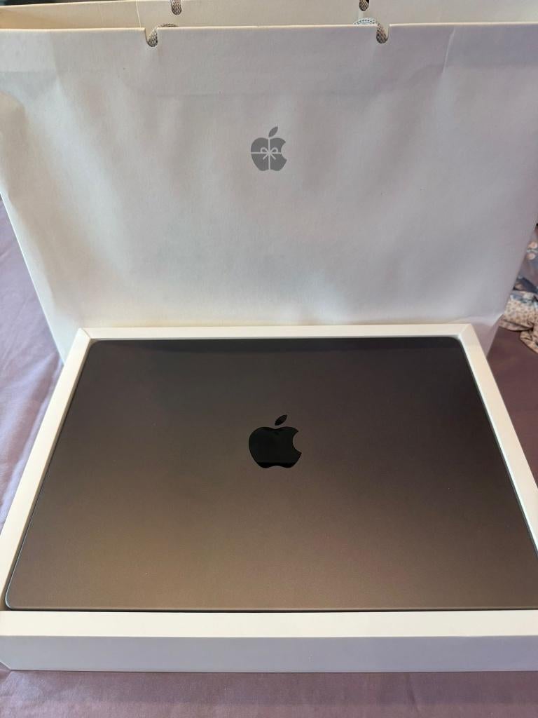 MacBook M3 Max - 36GB / 1TB, Informatique & Logiciels, Apple Macbooks, MacBook Pro, 13 pouces, Comme neuf, 4 Ghz ou plus