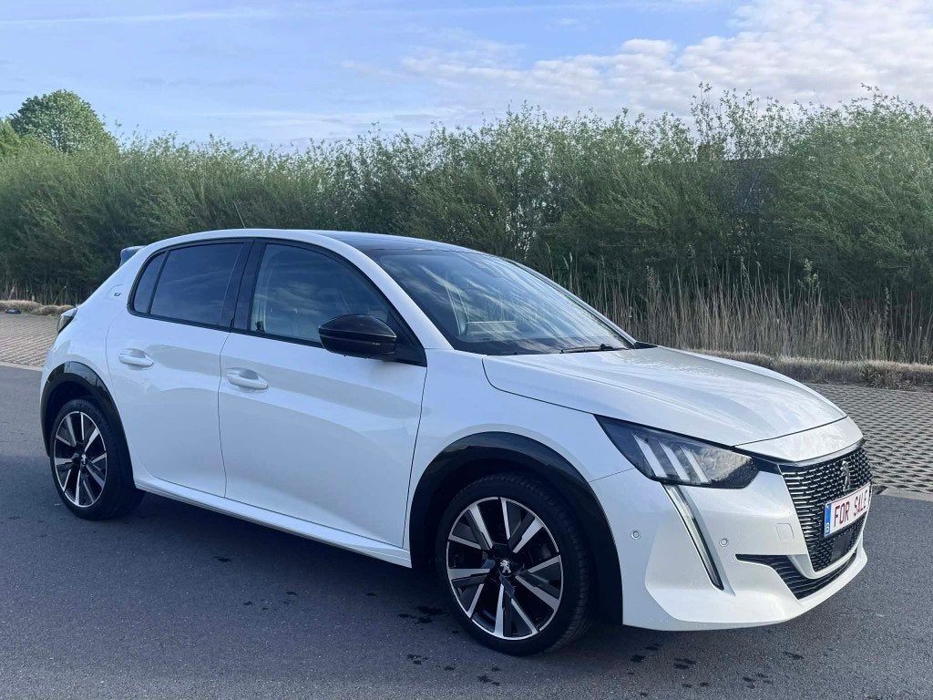 PEUGEOT 208GT I GEKEURD I TOPSTAAT, Auto's, Dealer onderhouden, Wit, Leder, 5 deurs