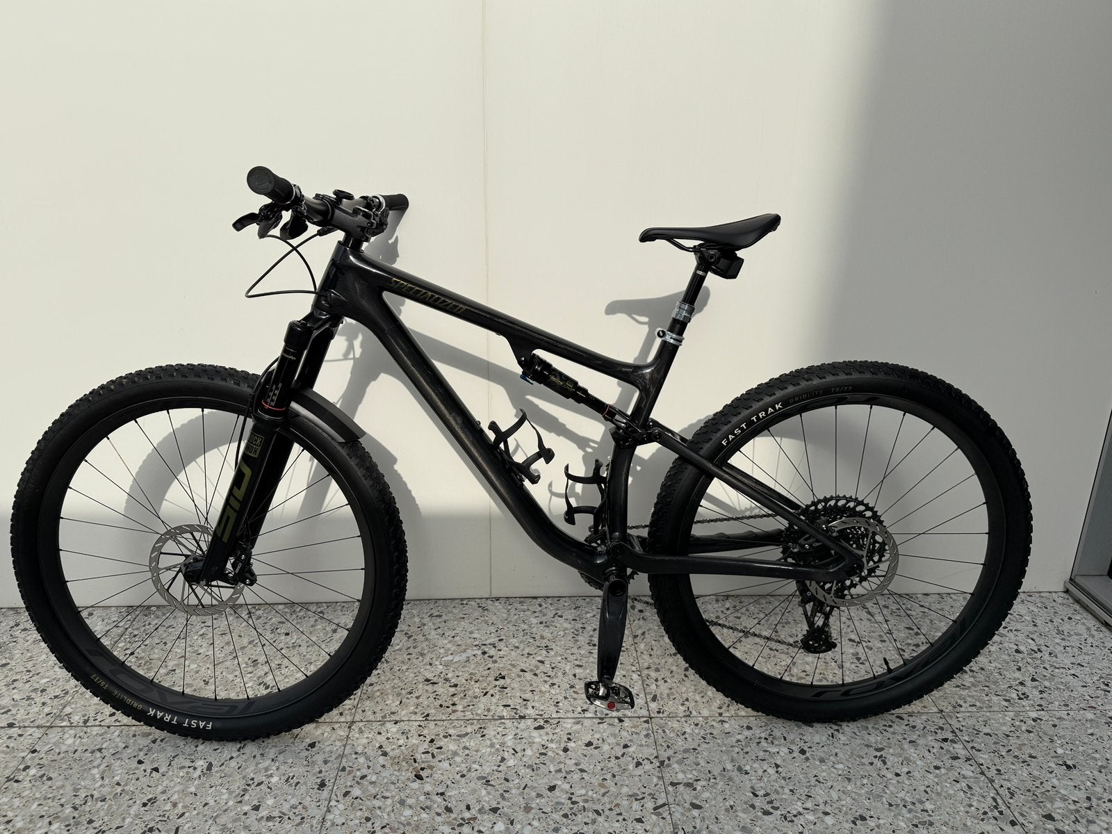 Specialized Epic Evo Expert 2023 AXS FULL, Vélos & Vélomoteurs, Vélos Pièces, Enlèvement, Comme neuf, Guidon, Carbone