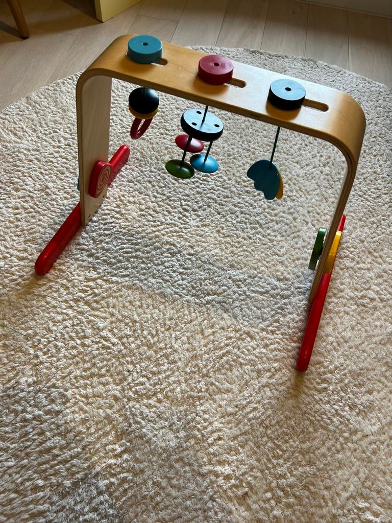 Houten babygym ikea, Kinderen en Baby's, Ophalen, Zo goed als nieuw