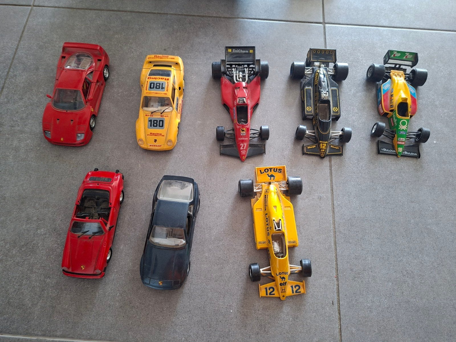 lot de voiture citadine et de course, Enlèvement, Voiture