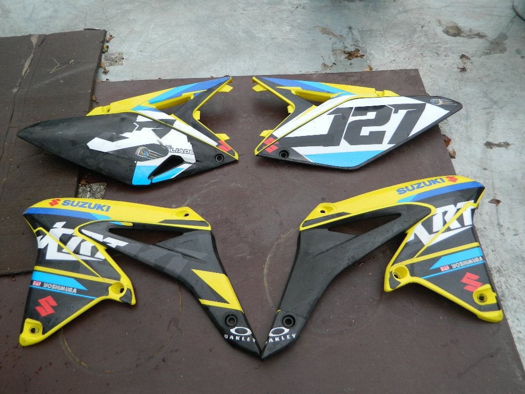 Kit plastiques Suzuki RM-Z 250 (2010 - 2018), Motoren, Ophalen of Verzenden, Gebruikt