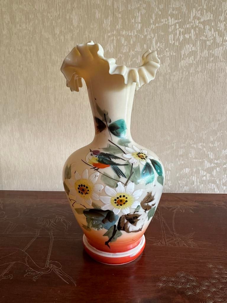 Vase en opaline fleuri, Antiquités & Art, Enlèvement