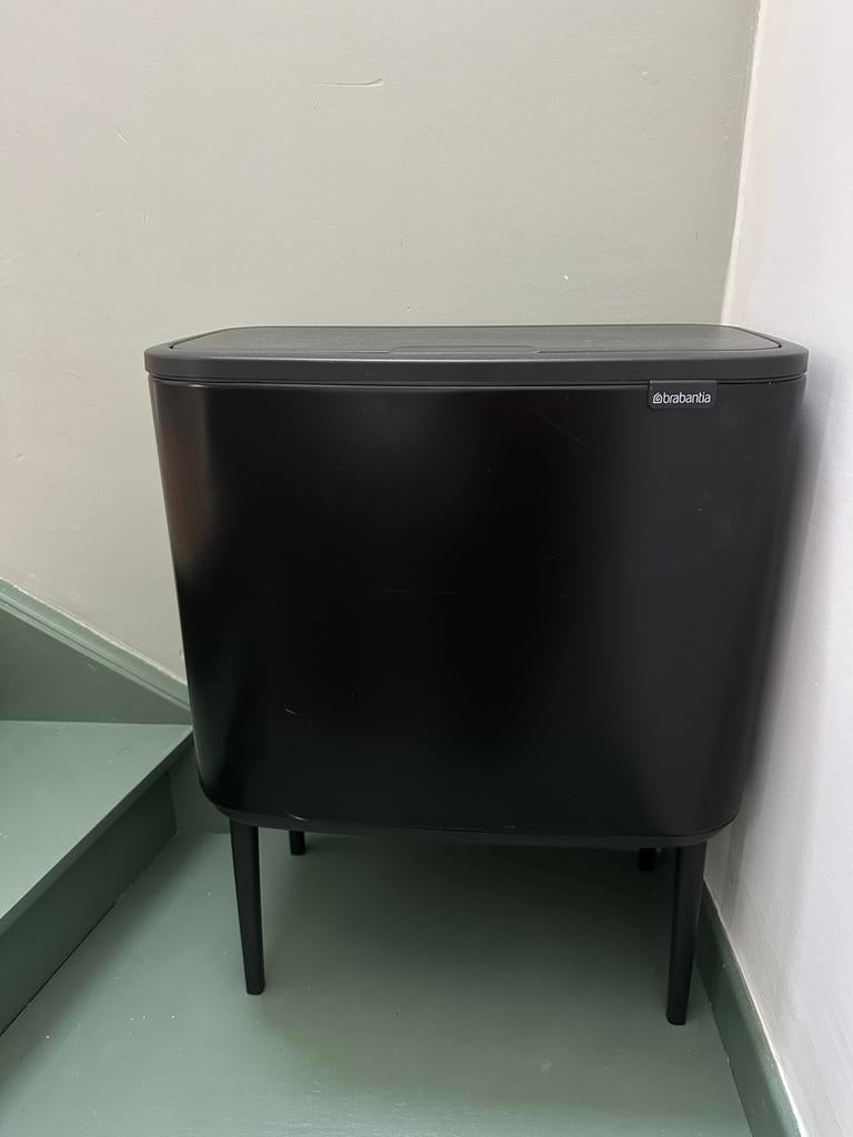 Brabantia Bo Touch Bin vuilbak, Enlèvement, Comme neuf