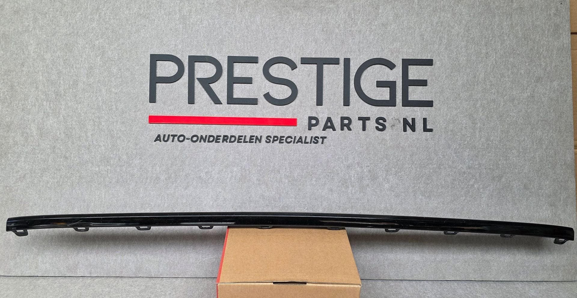 Miden Rooster Lijst Spoiler VW T-ROC TROC R R20 2GA853709, -, Origine de la pièce connue, Utilisé, -