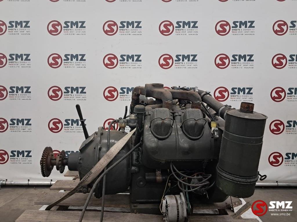 Moteur + boite de vitesse Wisconsin V465D, Neuf, Autres marques, Autres pièces automobiles
