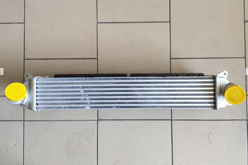 Kit de refroidissement pour Hyundai i30, Elantra, Ceed, Proc, Autos : Pièces & Accessoires, Heolleung-ro 12
06797  Seoul, Info@hyundai.com