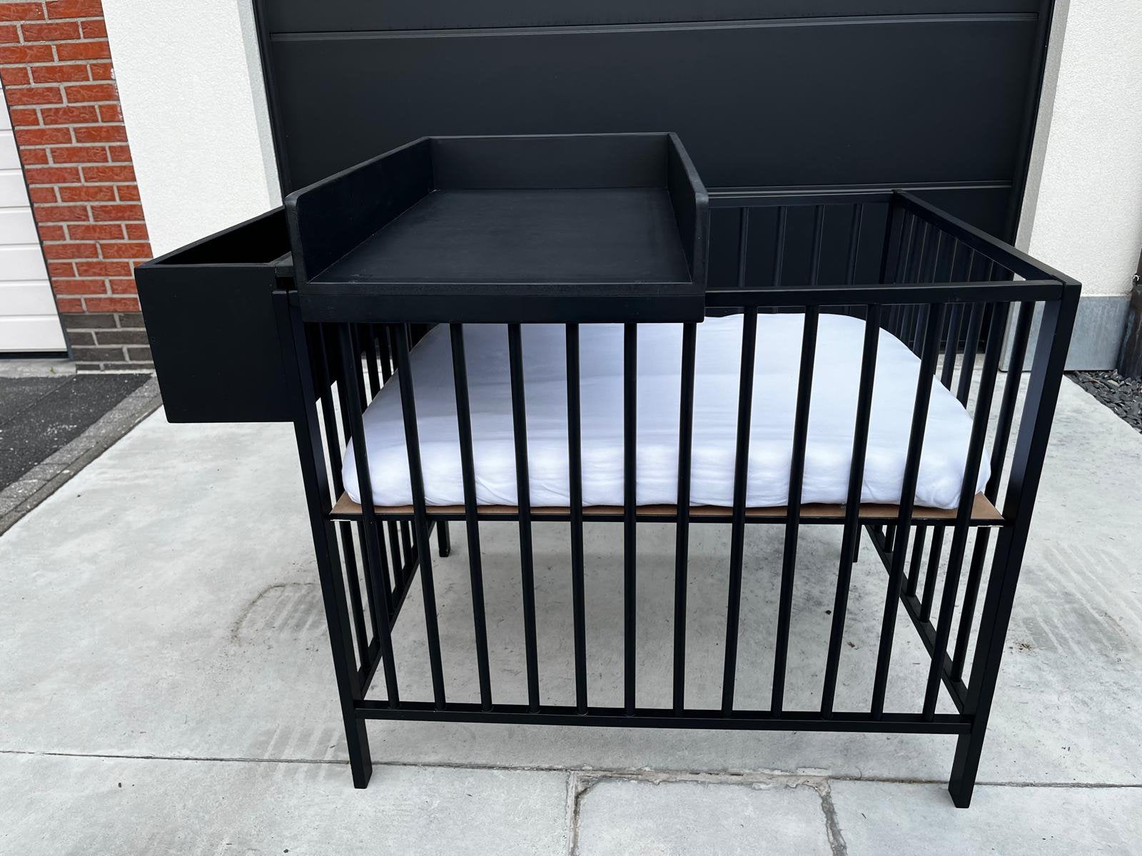 Babypark + verzorgingsmeubel, Ophalen, Zo goed als nieuw