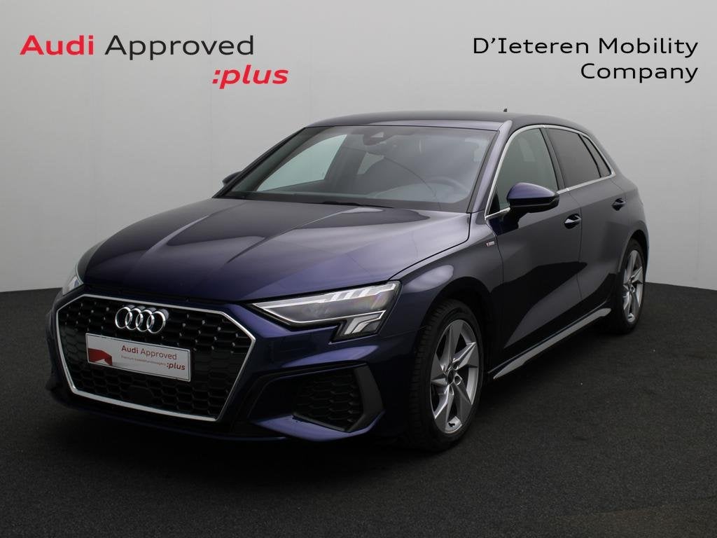 Audi A3 Sportback A3 Sportback 30 TFSI Business Edition S li, Auto's, Automaat, Lederen bekleding, Zilver of Grijs, Stadsauto
