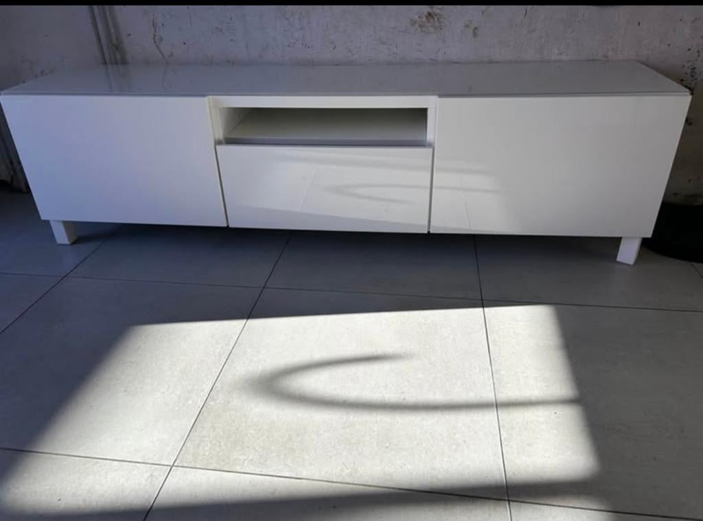Tv meubel ikea besta, Ophalen, Zo goed als nieuw, Glas