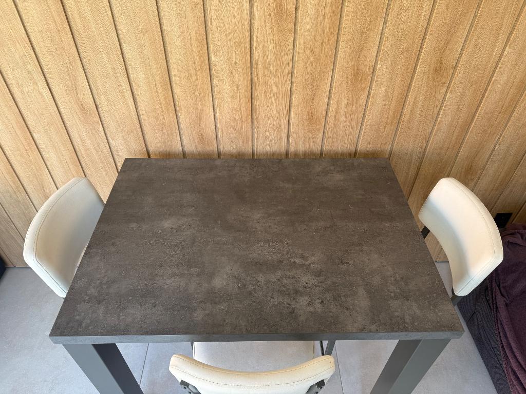 Keukentafel, Huis en Inrichting, Ophalen, Overige materialen, Gebruikt, Vier personen