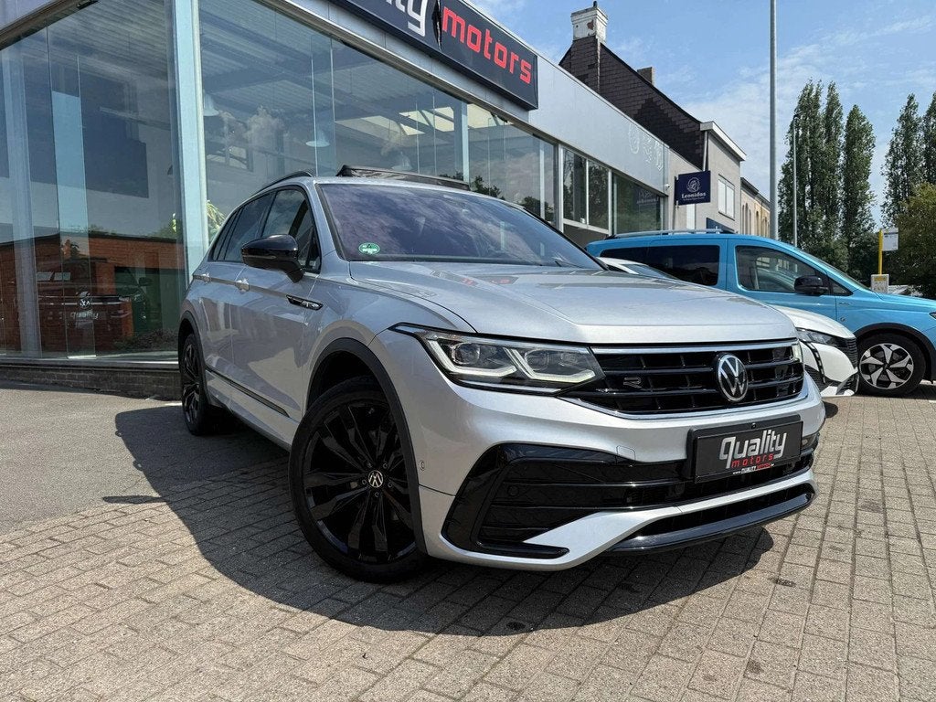 Volkswagen Tiguan Tiguan 2.0 TDI SCR 4Motion R-Line Business, Auto's, Automaat, 173 g/km, Gebruikt, 4 cilinders