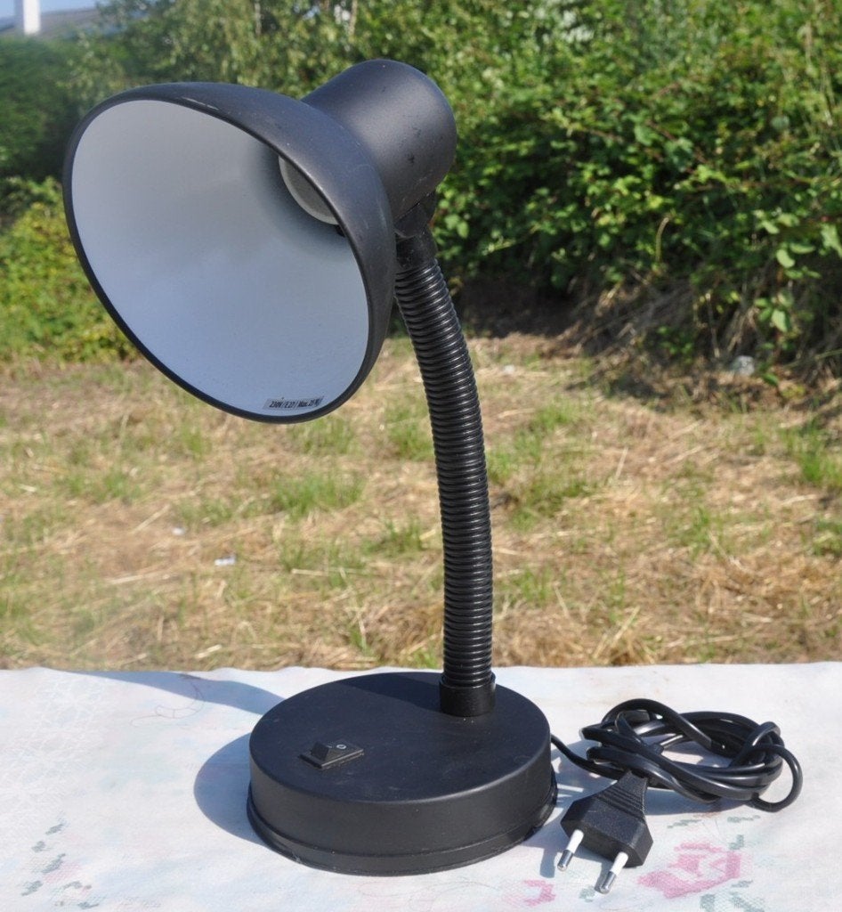 lampe de bureau noire bras flexible, Divers, Accessoires de bureau, Enlèvement ou Envoi, Comme neuf
