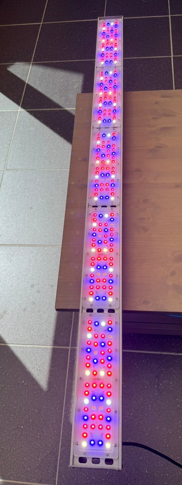 Led kweeklamp 1000W, Jardin & Terrasse, Produits de culture, Comme neuf, Lampe de croissance, Enlèvement