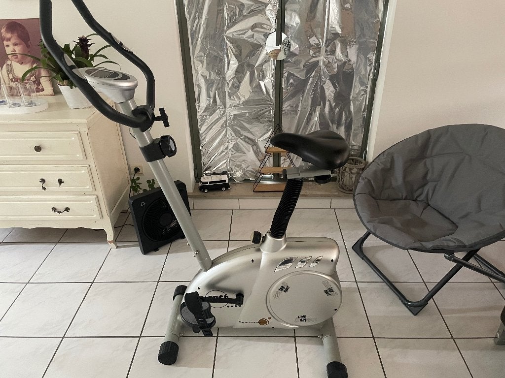 Vélo d'exercice, Enlèvement, Neuf, Vélo d'appartement