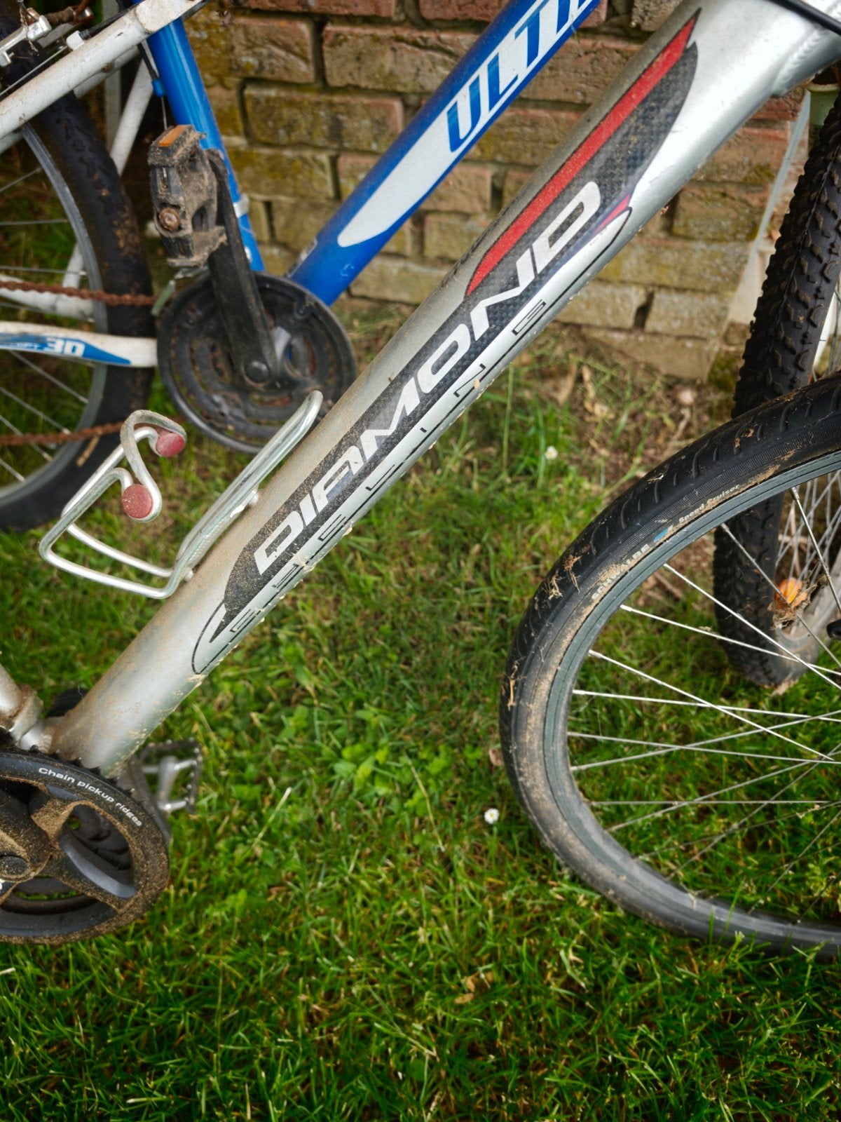 Lot de 2 VTT 26", Enlèvement