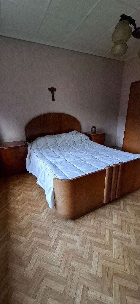 Volledige slaapkamer met kaptafel en nachtkastjes gratis, Ophalen, Gebruikt