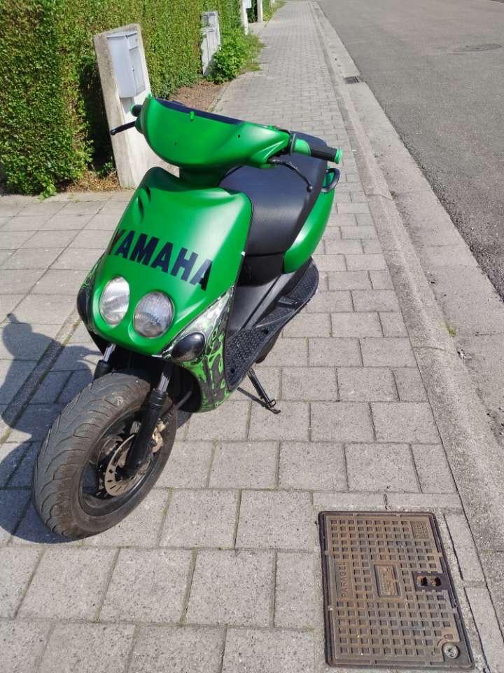 Yamaha neos start en rijd, Ophalen, Gebruikt