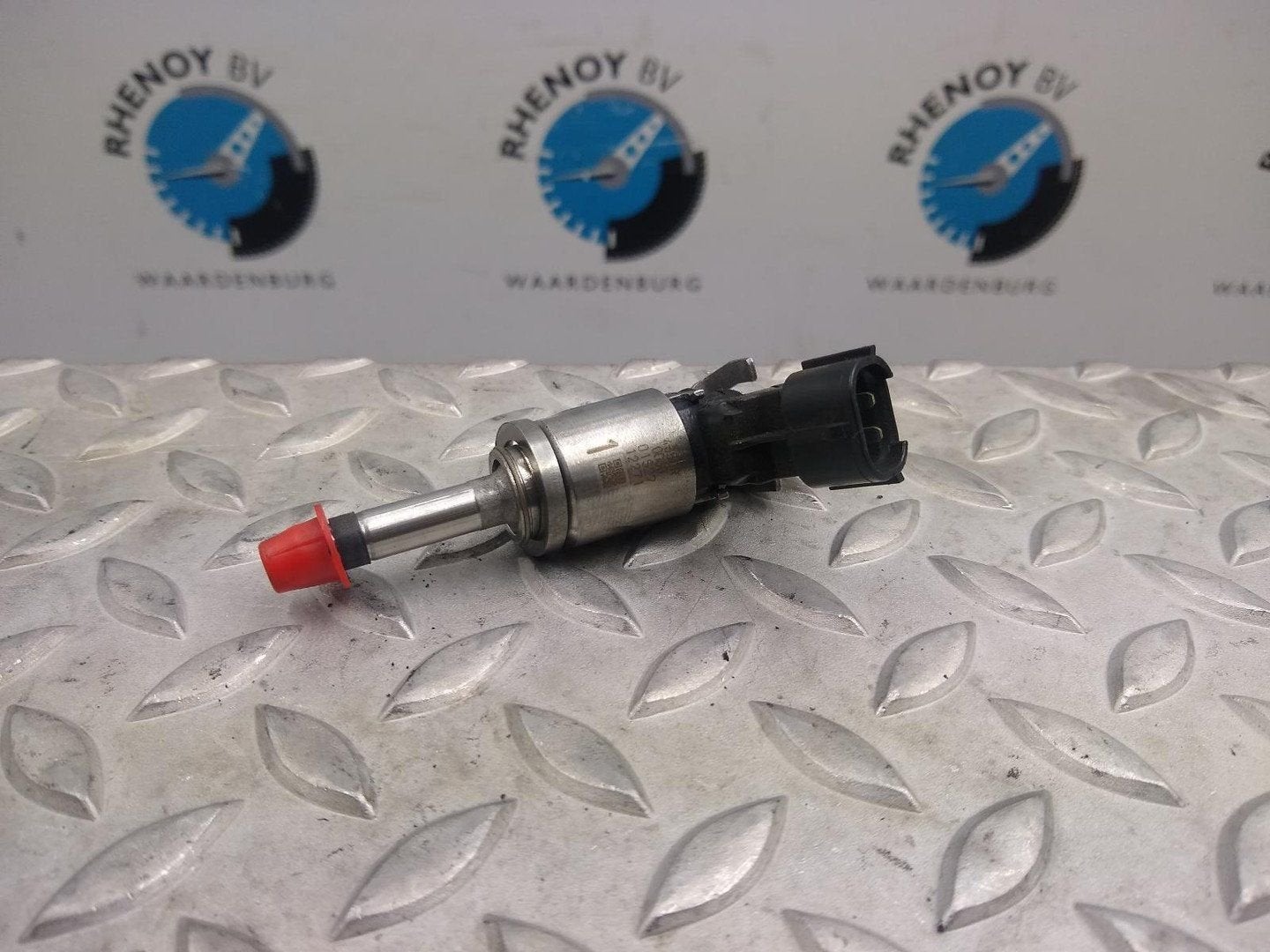 RENAULT MEGANE BRANDSTOF INJECTOR / VERSTUIVER 2016, Ophalen of Verzenden, Gebruikt, Stiba lid