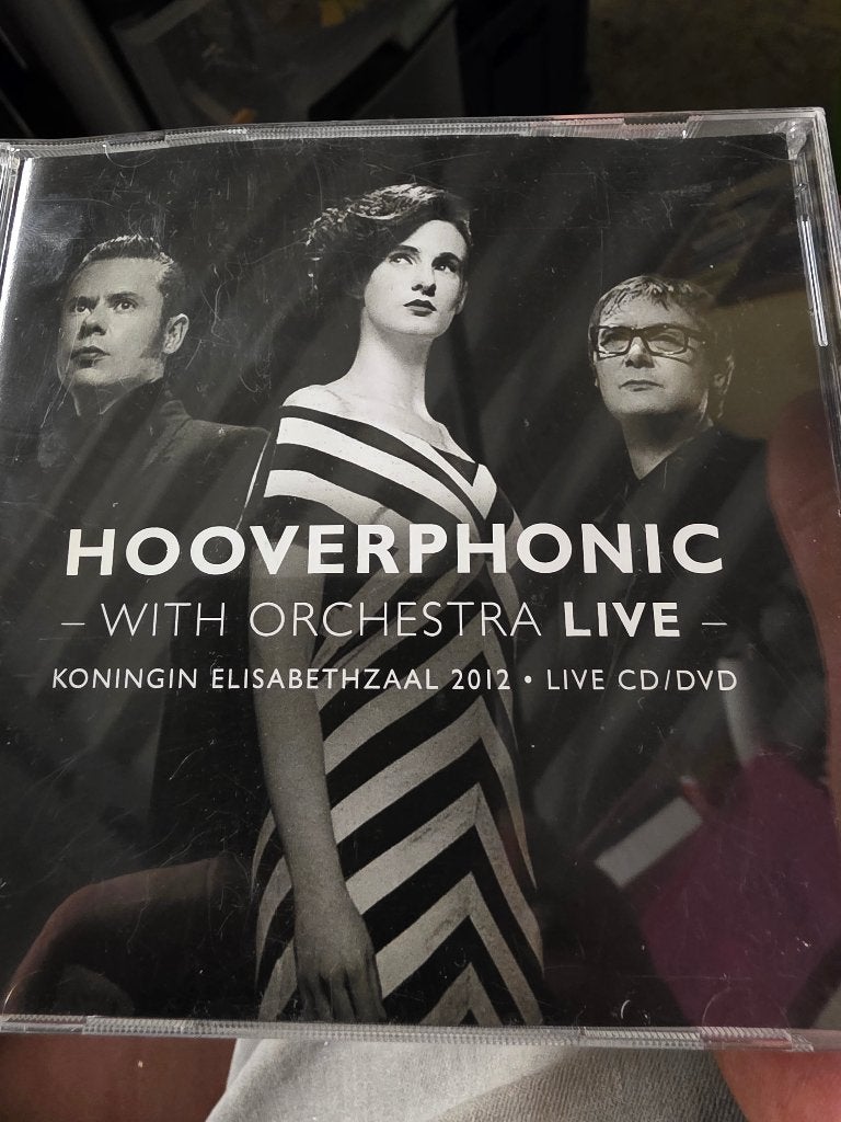 Hooverphonic live cd+dvd 2012, Enlèvement ou Envoi, Comme neuf, Boybands et Girlbands