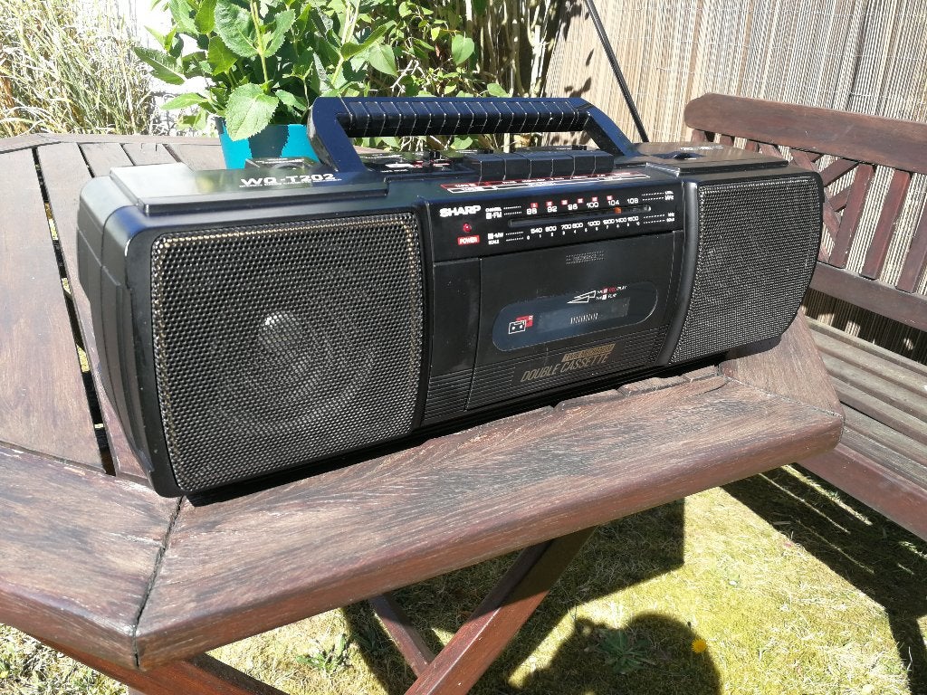 ghettoblaster Sharp WQ-T202H uit 1989, Enlèvement, Utilisé, Radio