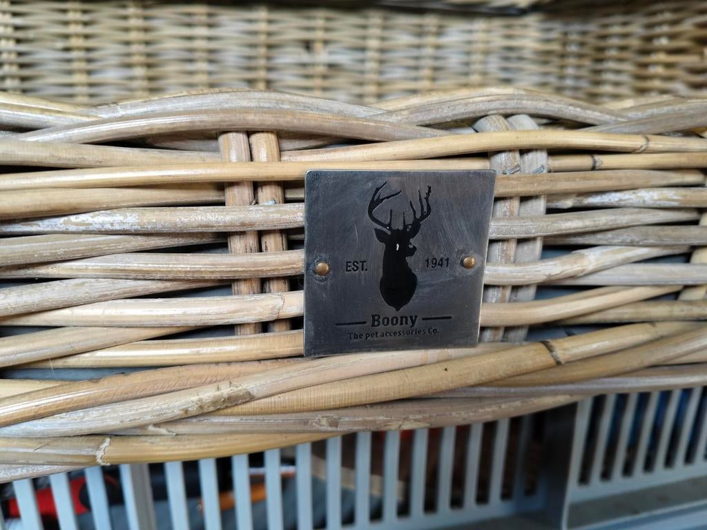 Boony rotan hondenbed als nieuw, Ophalen