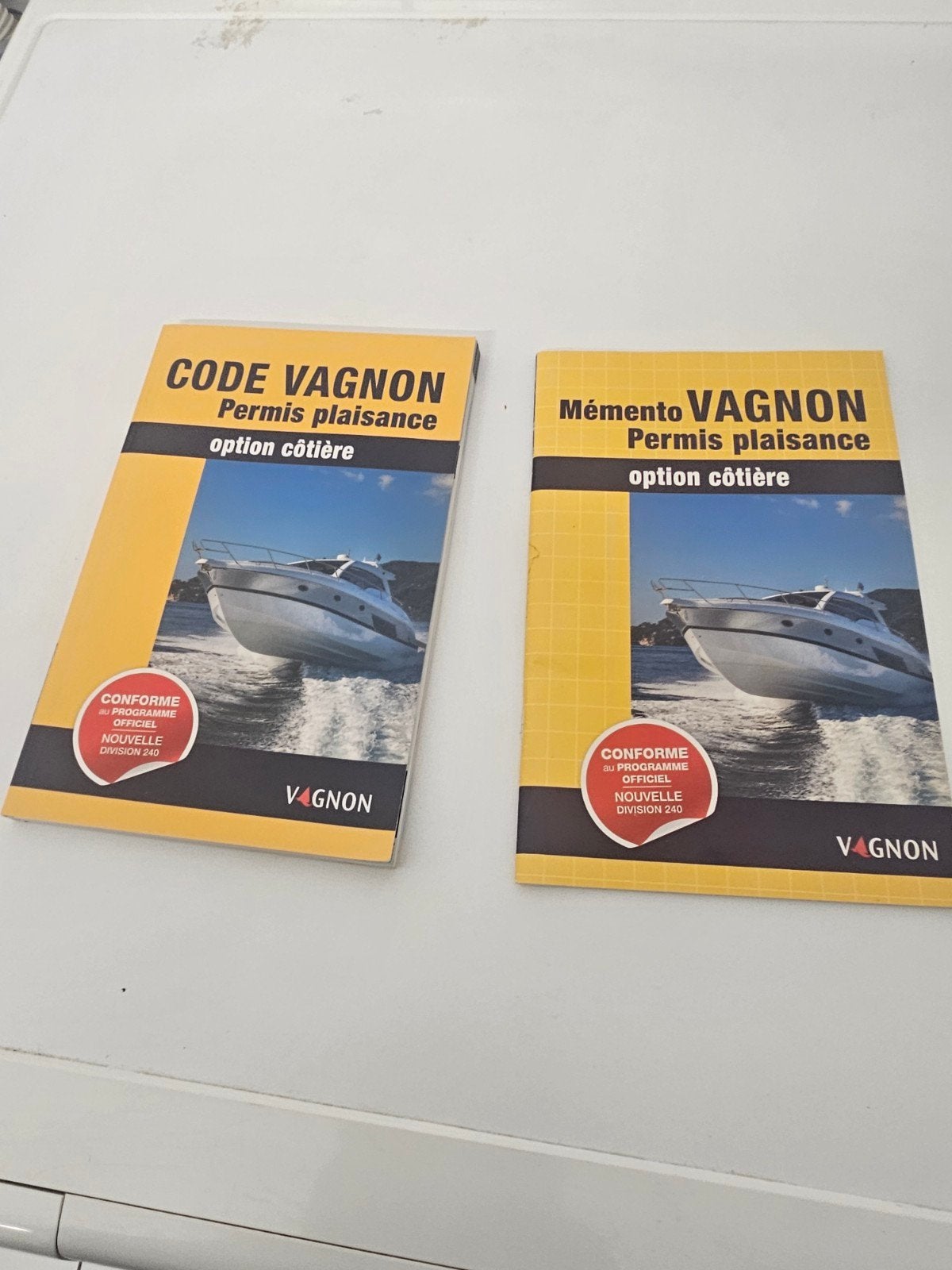 LIVRES PERMIS BATEAU, Ophalen, Zo goed als nieuw