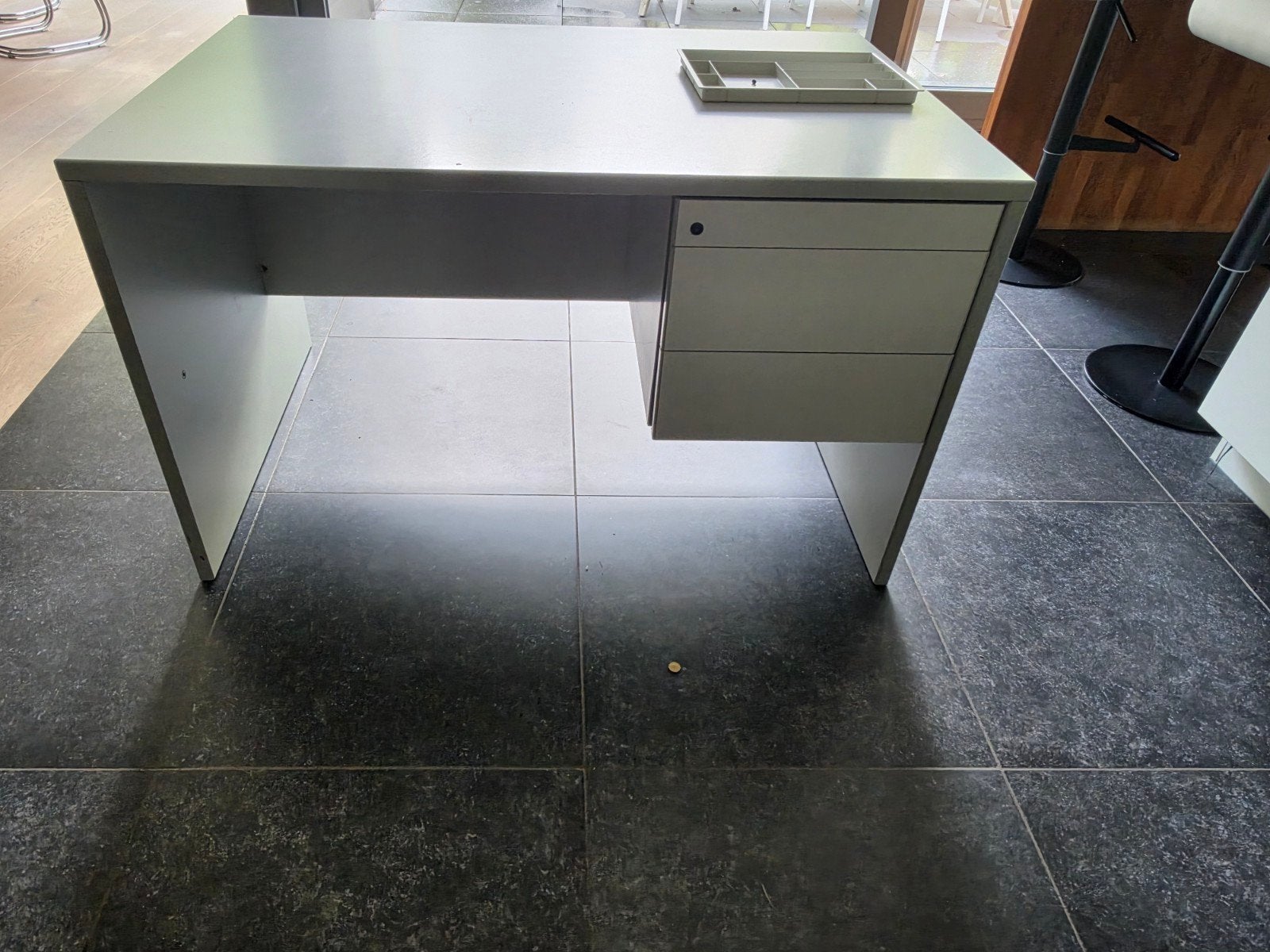 buro met ladeblok, Huis en Inrichting, Ophalen