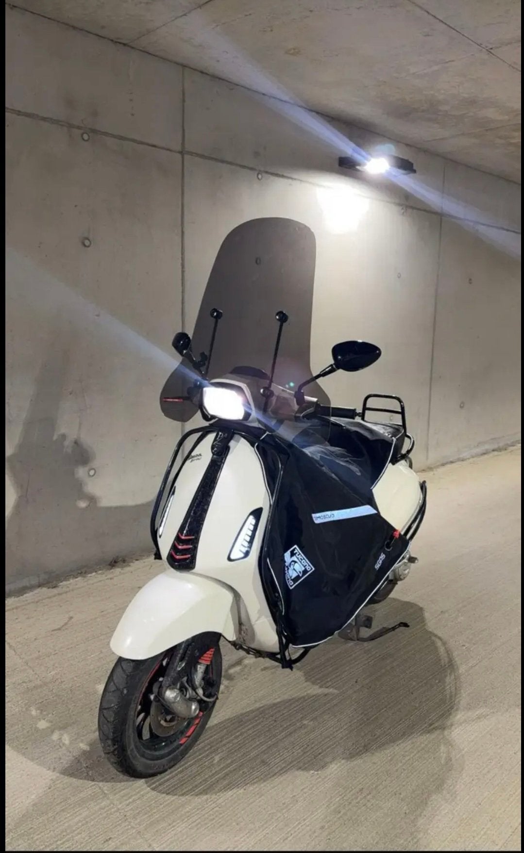 Vespa Sprint 2014 – Wit | 12.000 km, Fietsen en Brommers, Scooters | Vespa, Ophalen, Zo goed als nieuw