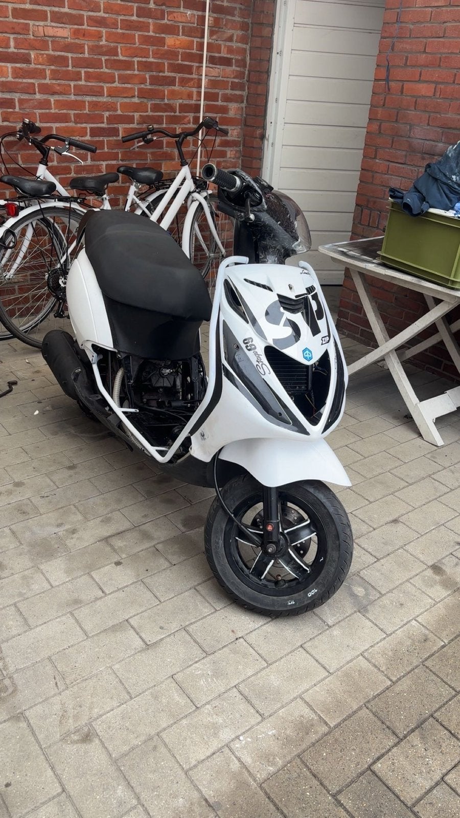 Zip, Verzenden, Zo goed als nieuw, Zip